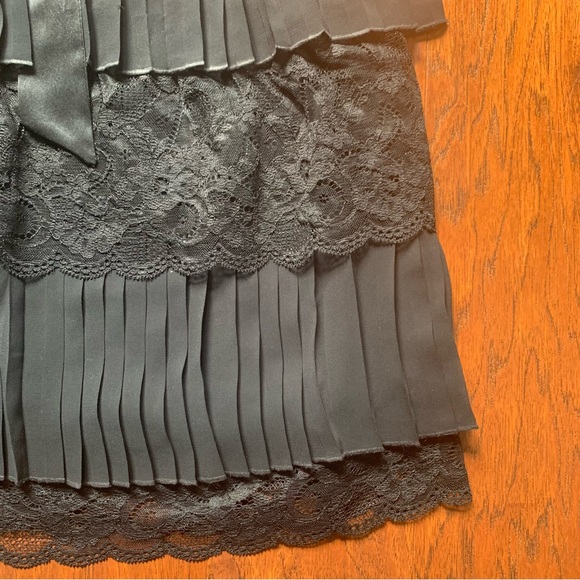 GUESS Tiered Strapless Dress - Size 5 - Picture 7 of 8